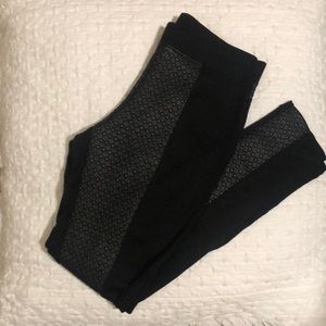Black Hue leggings